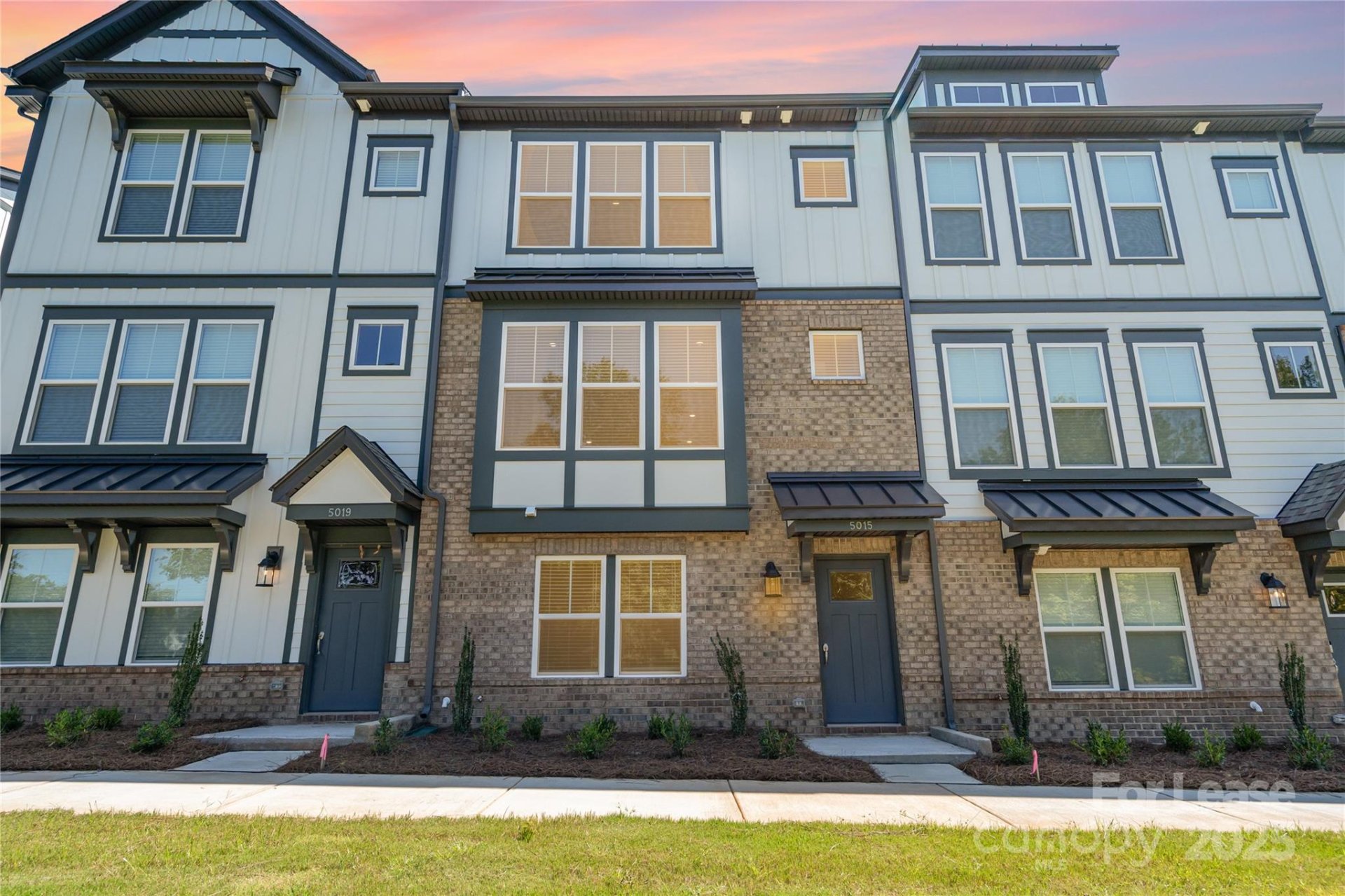 Property image 1 at 5015 Westmead Lane, Charlotte, NC 28262