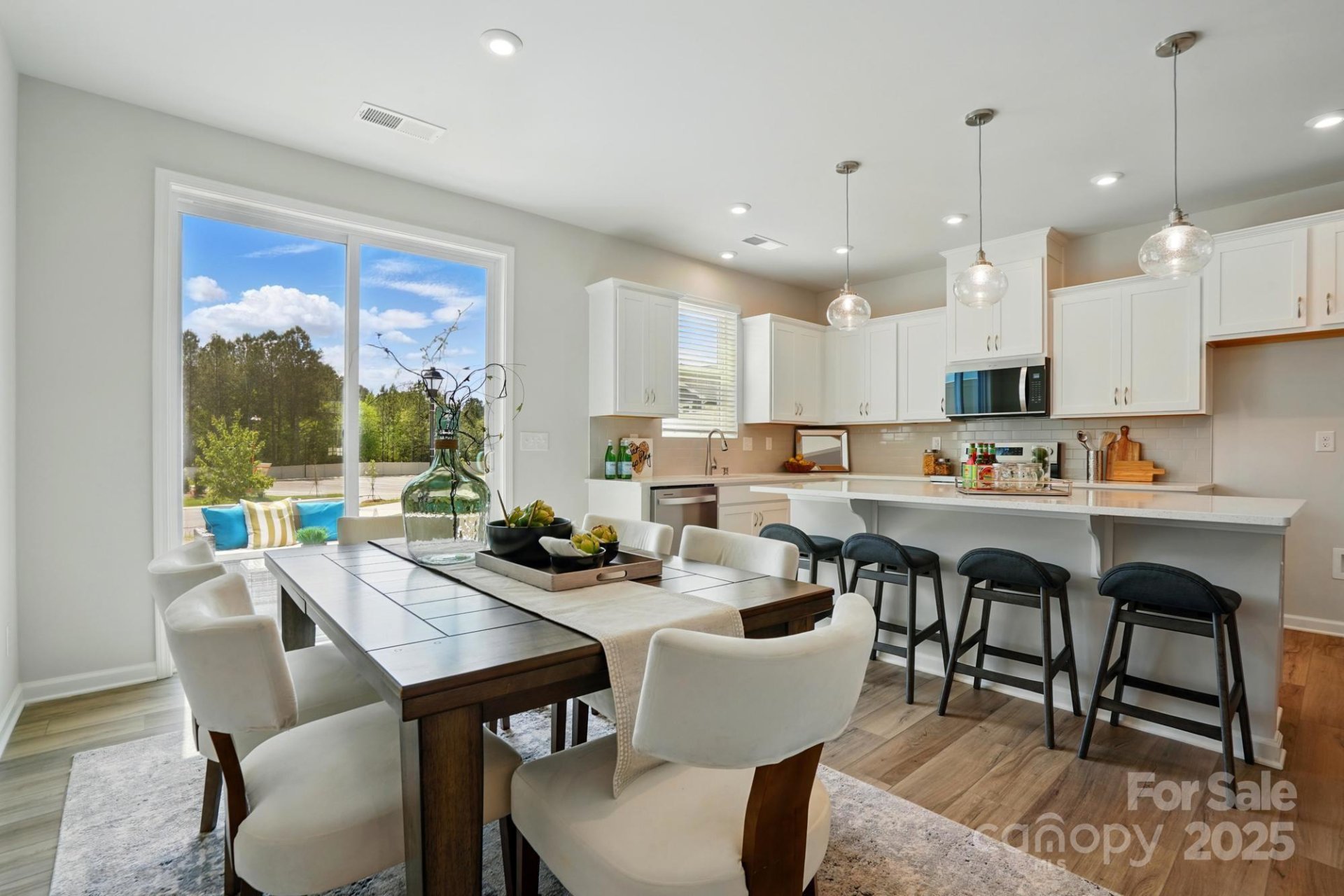 331 Laura Elizabeth Lane