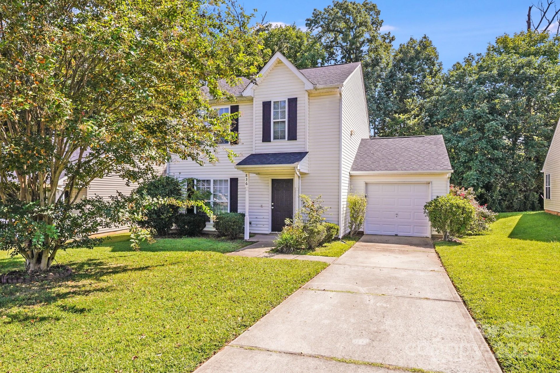 Property at 836 Almora Drive, Charlotte, NC 28216