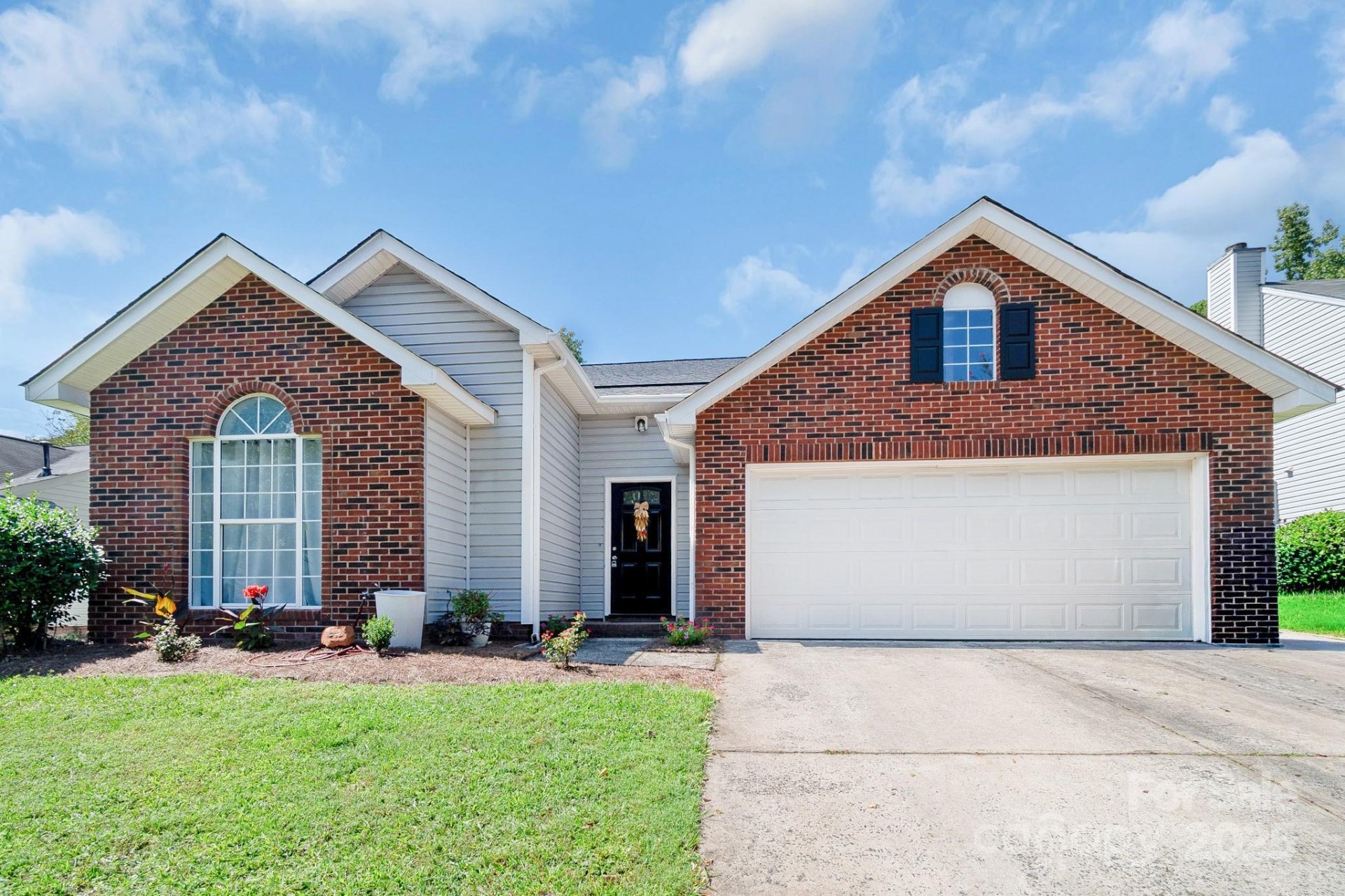 8123 Vermilion Drive