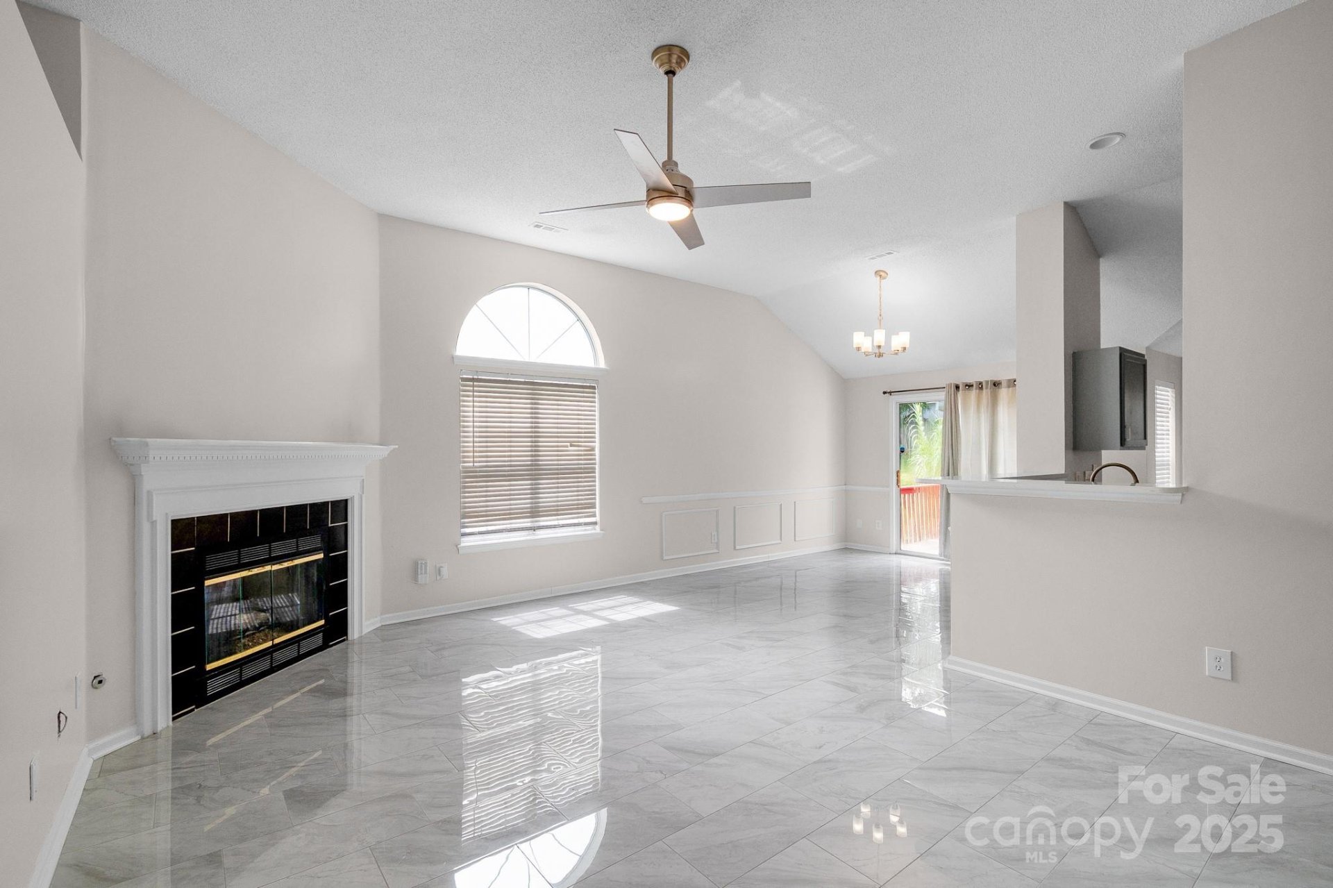 Property image 2 at 8123 Vermilion Drive, Charlotte, NC 28215