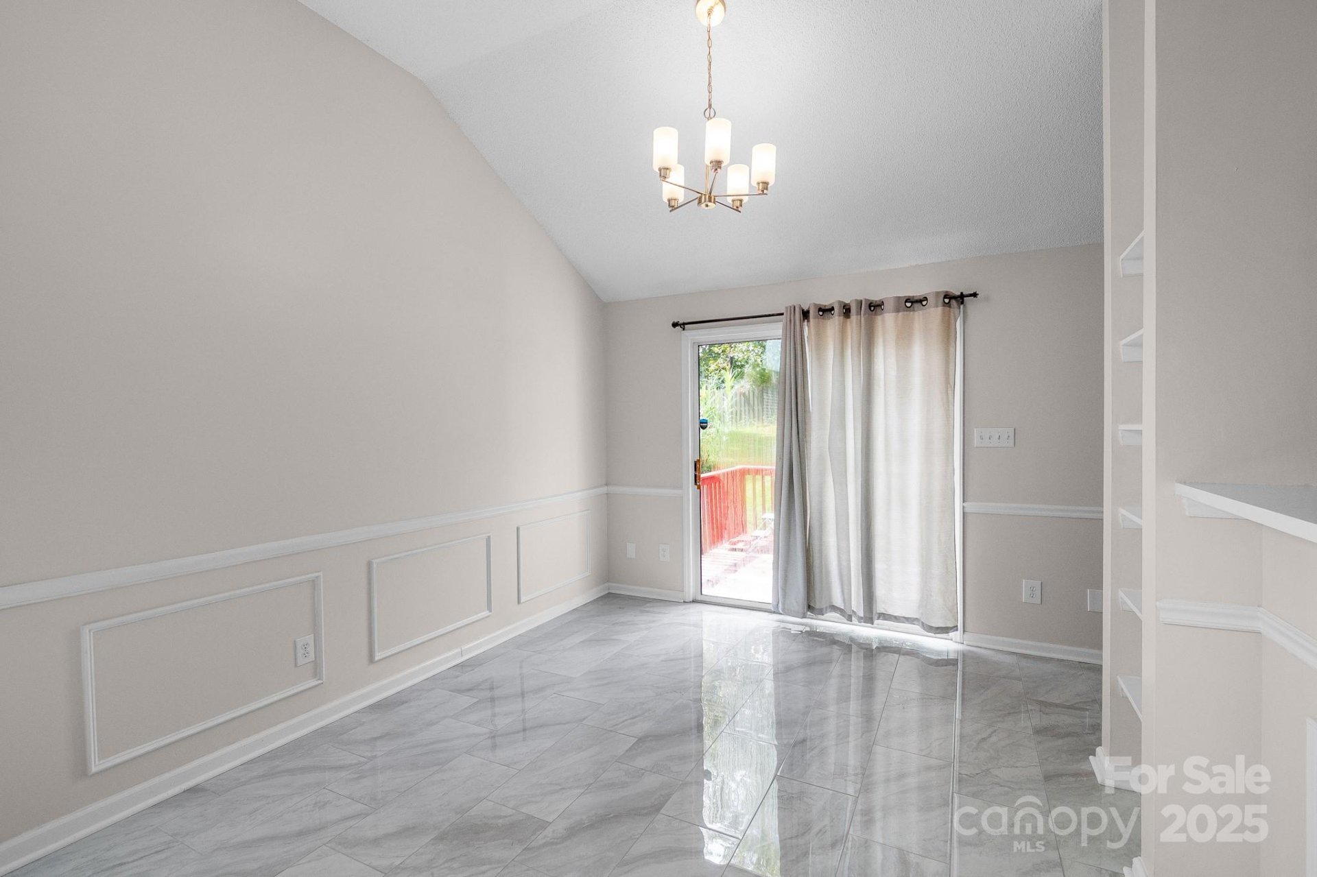 Property image 4 at 8123 Vermilion Drive, Charlotte, NC 28215