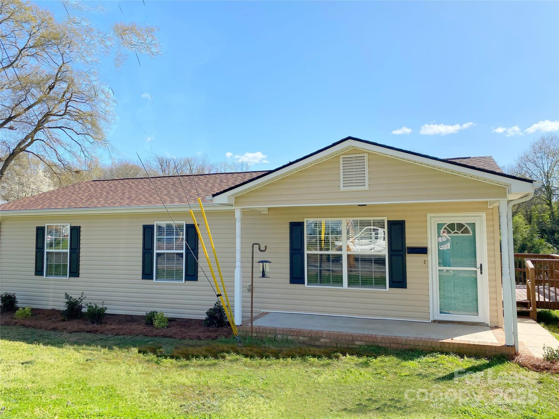 Property at 15 Linestowe Drive, Belmont, NC 28012