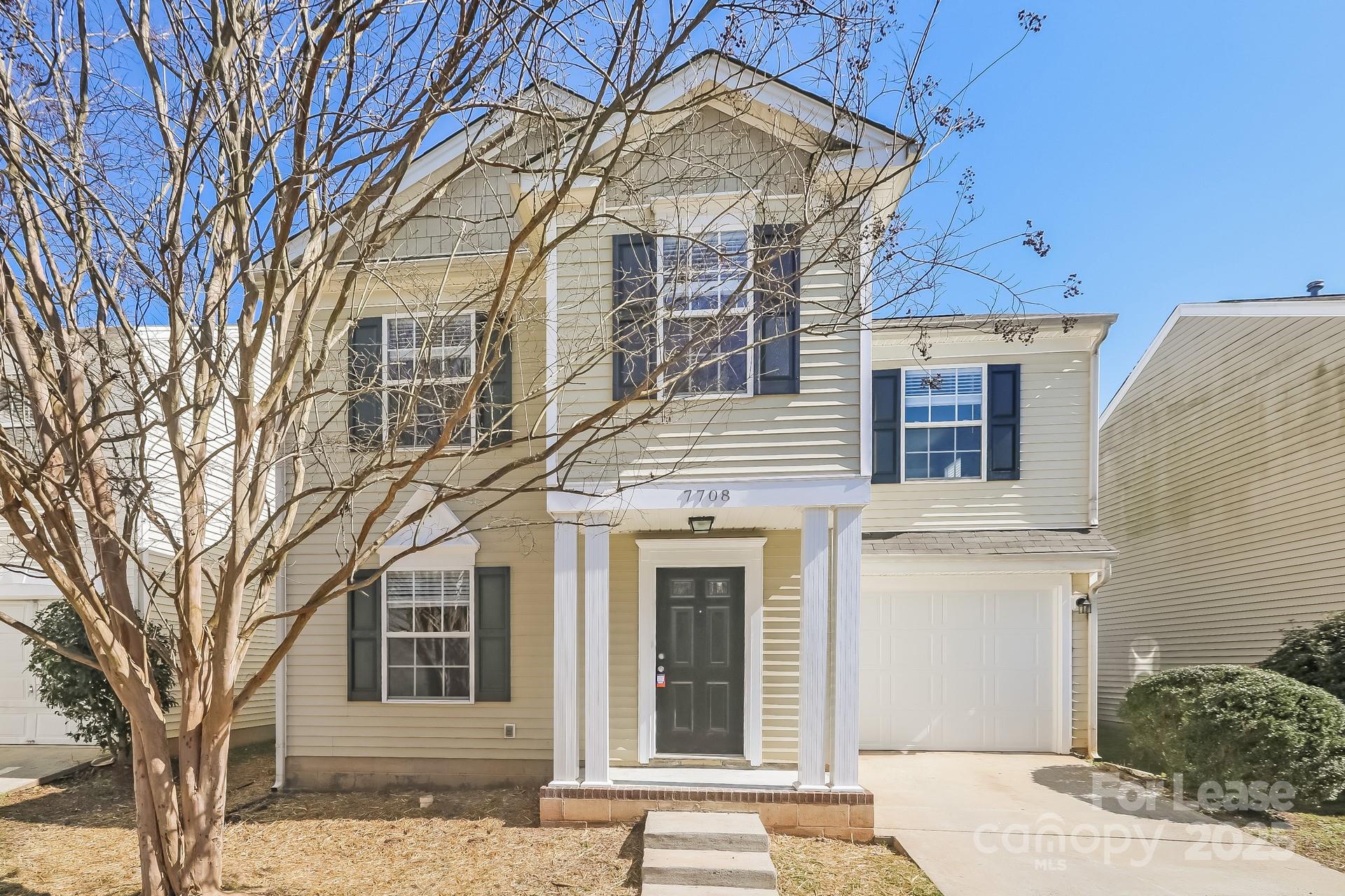Property image 1 at 7708 Grapetree Court, Charlotte, NC 28215