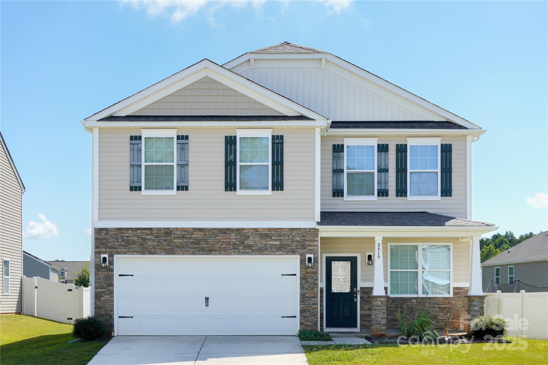 Property image 1 at 2510 Linhay Drive, Charlotte, NC 28216