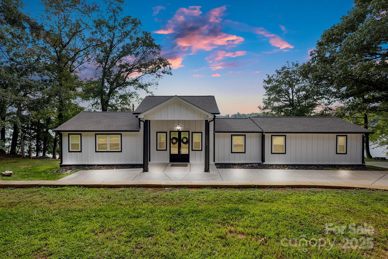 Crescent Land & Timber, Charlotte community