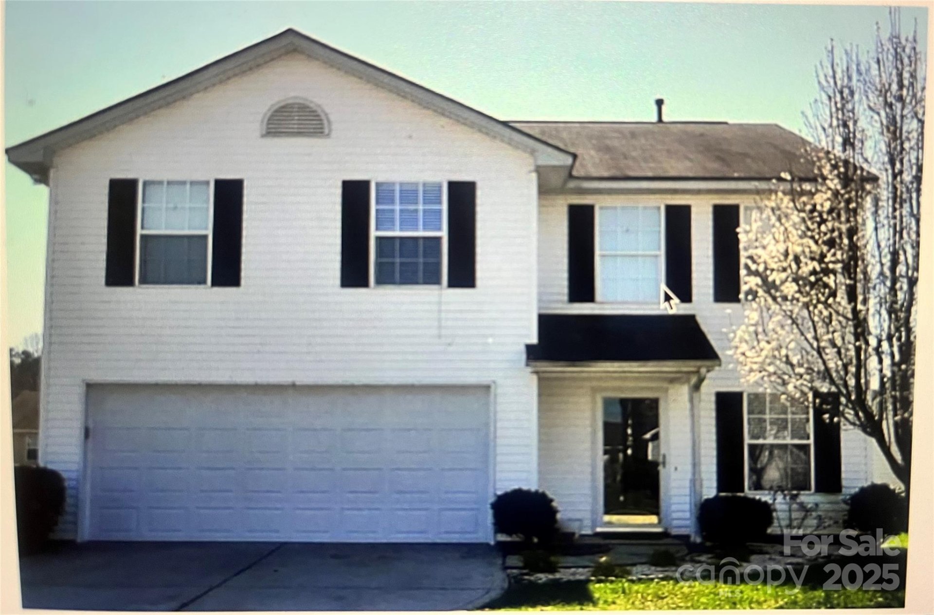 Property at 1424 Summer Coach Drive, Charlotte, NC 28216