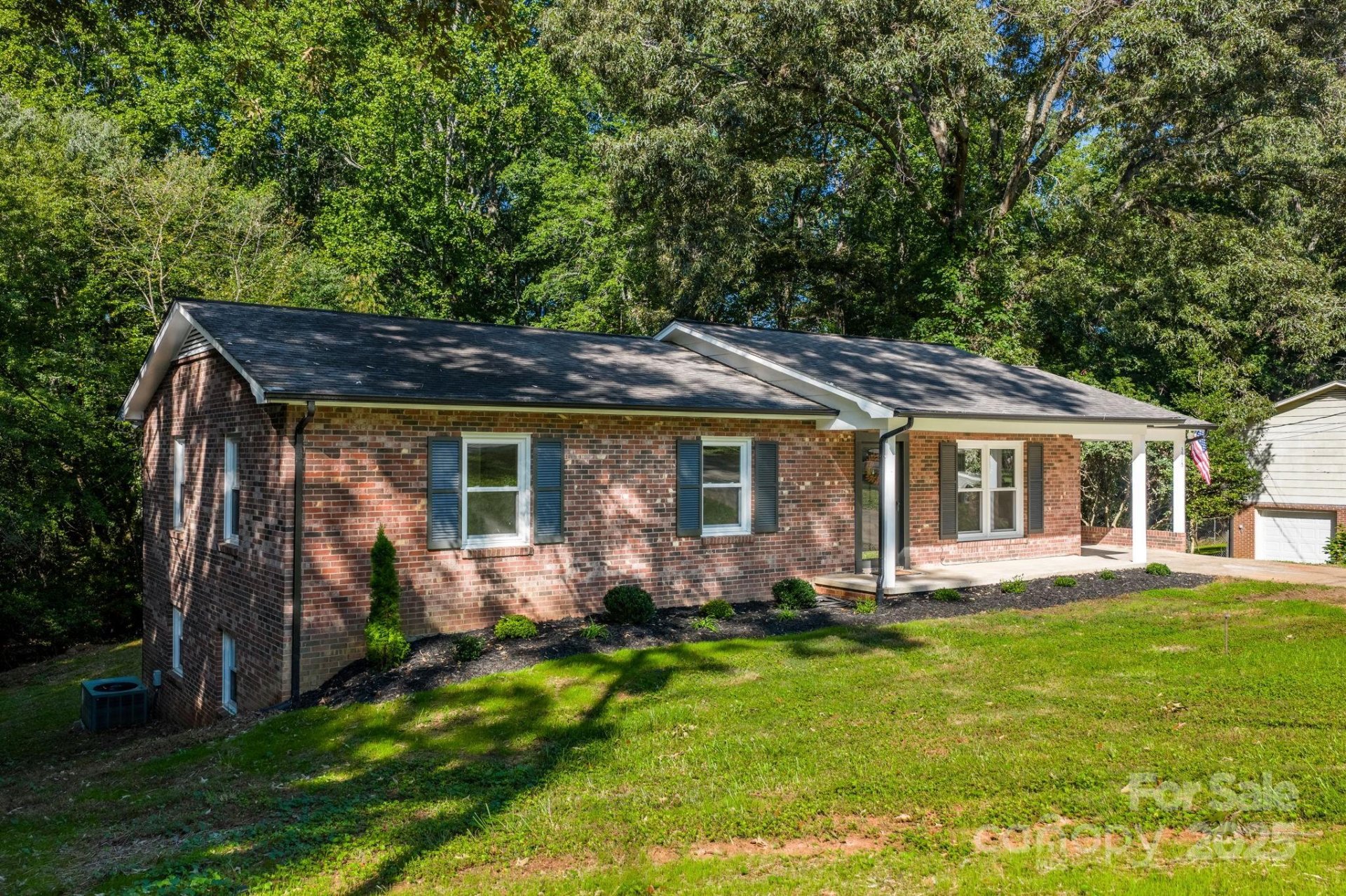 Property at 3515 12th Street Drive, Hickory, NC 28601