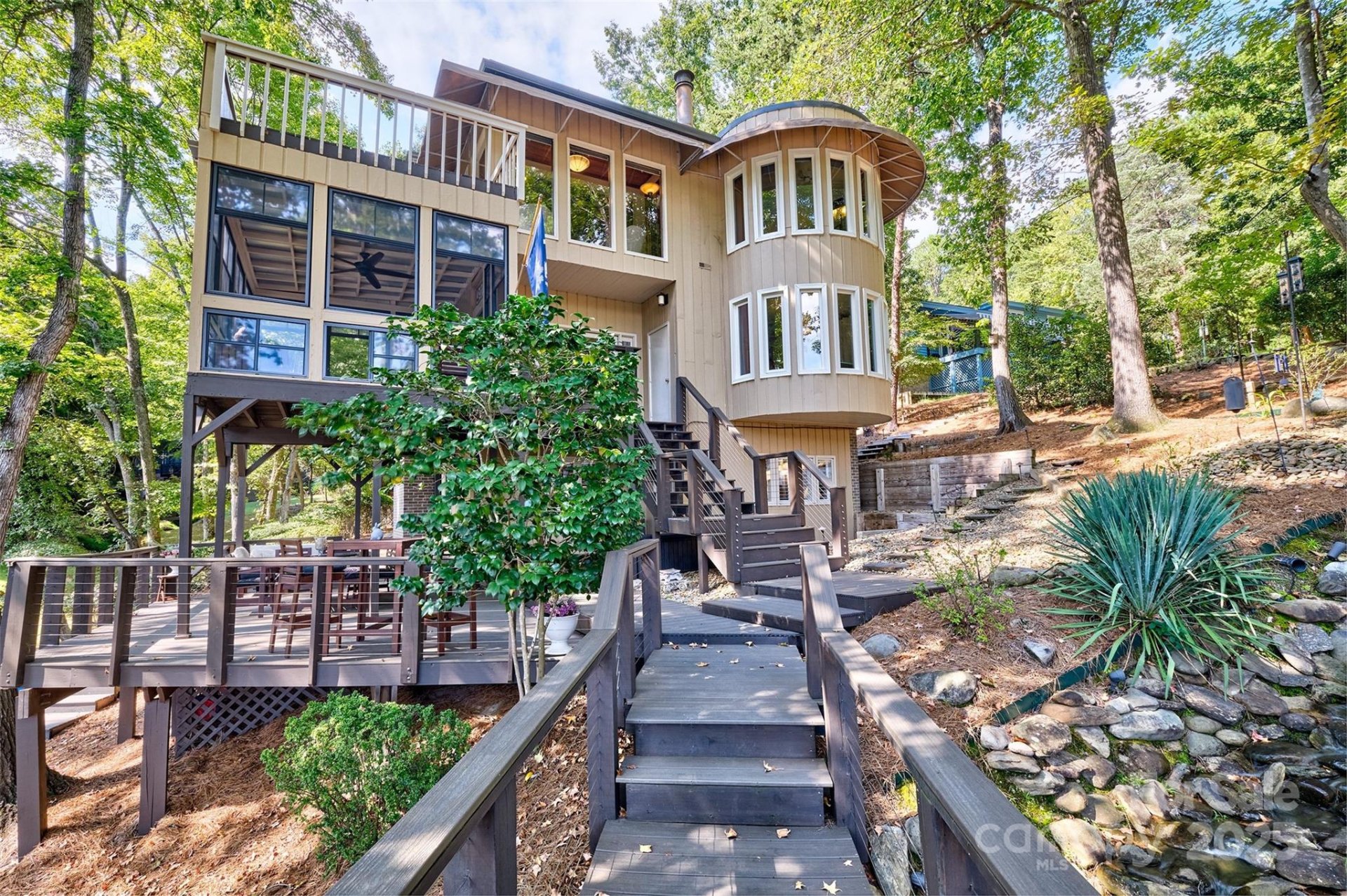 Property image 1 at 131 Whispering Pines Drive, Lake Wylie, SC 29710