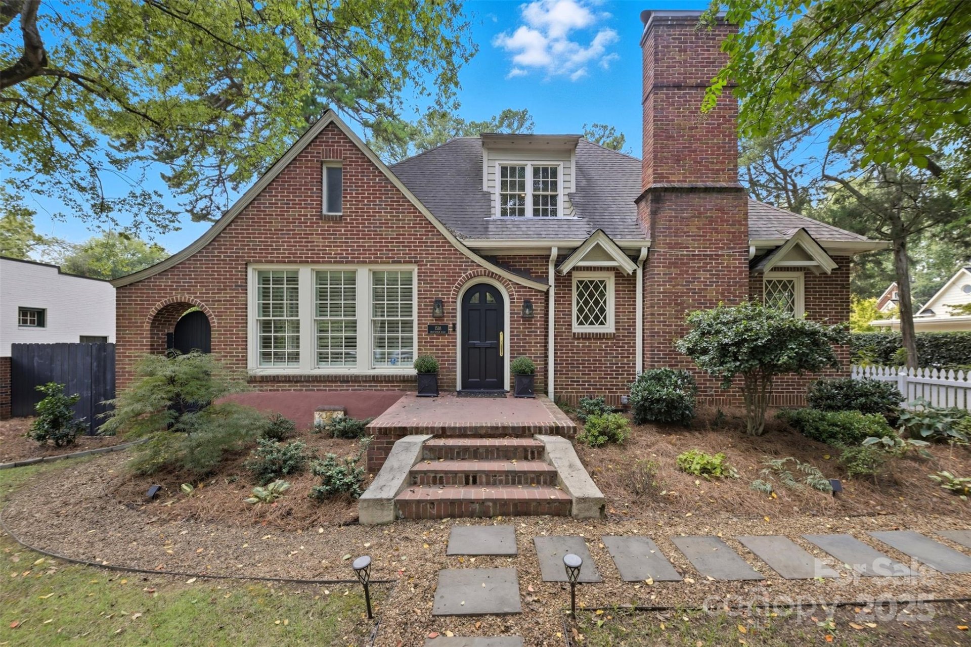 Property at 1518 Providence Road, Charlotte, NC 28207