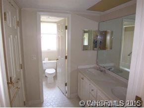 Property image 1 at 105 E 1 Bent Tree Drive, Hendersonville, NC 28739