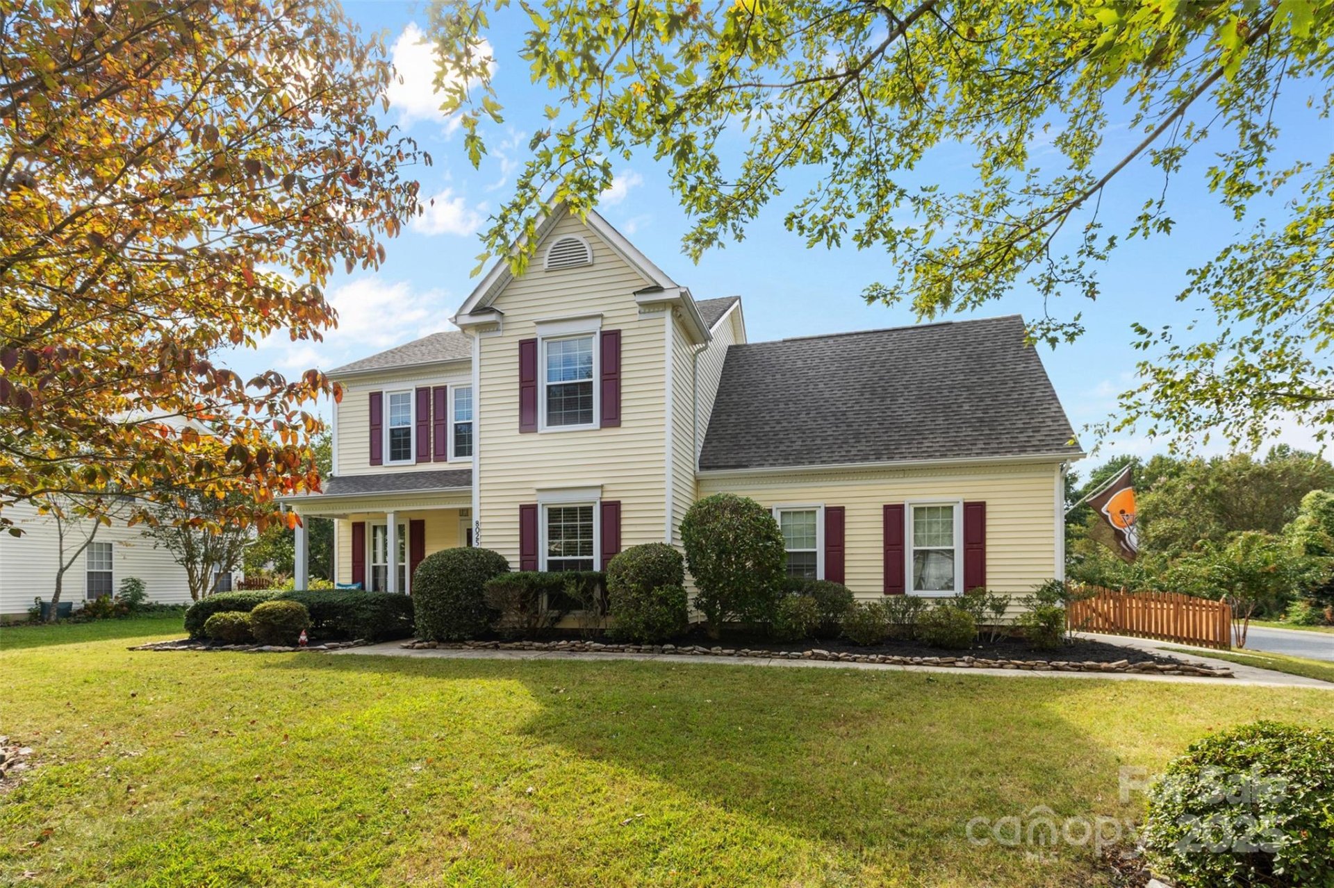 Property image 1 at 8025 Sheckler Lane, Matthews, NC 28104