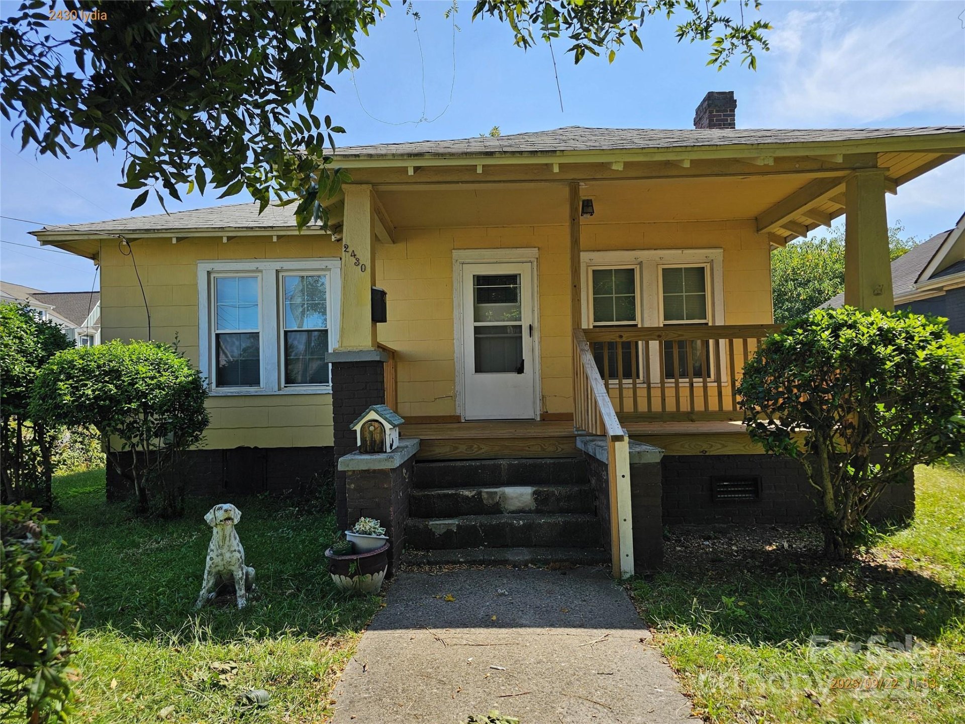 2430 Lydia Avenue