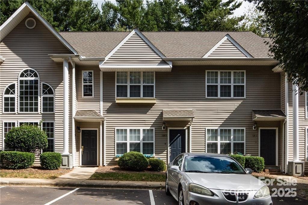 Property at 1265 E Woodlawn Road, Charlotte, NC 28209