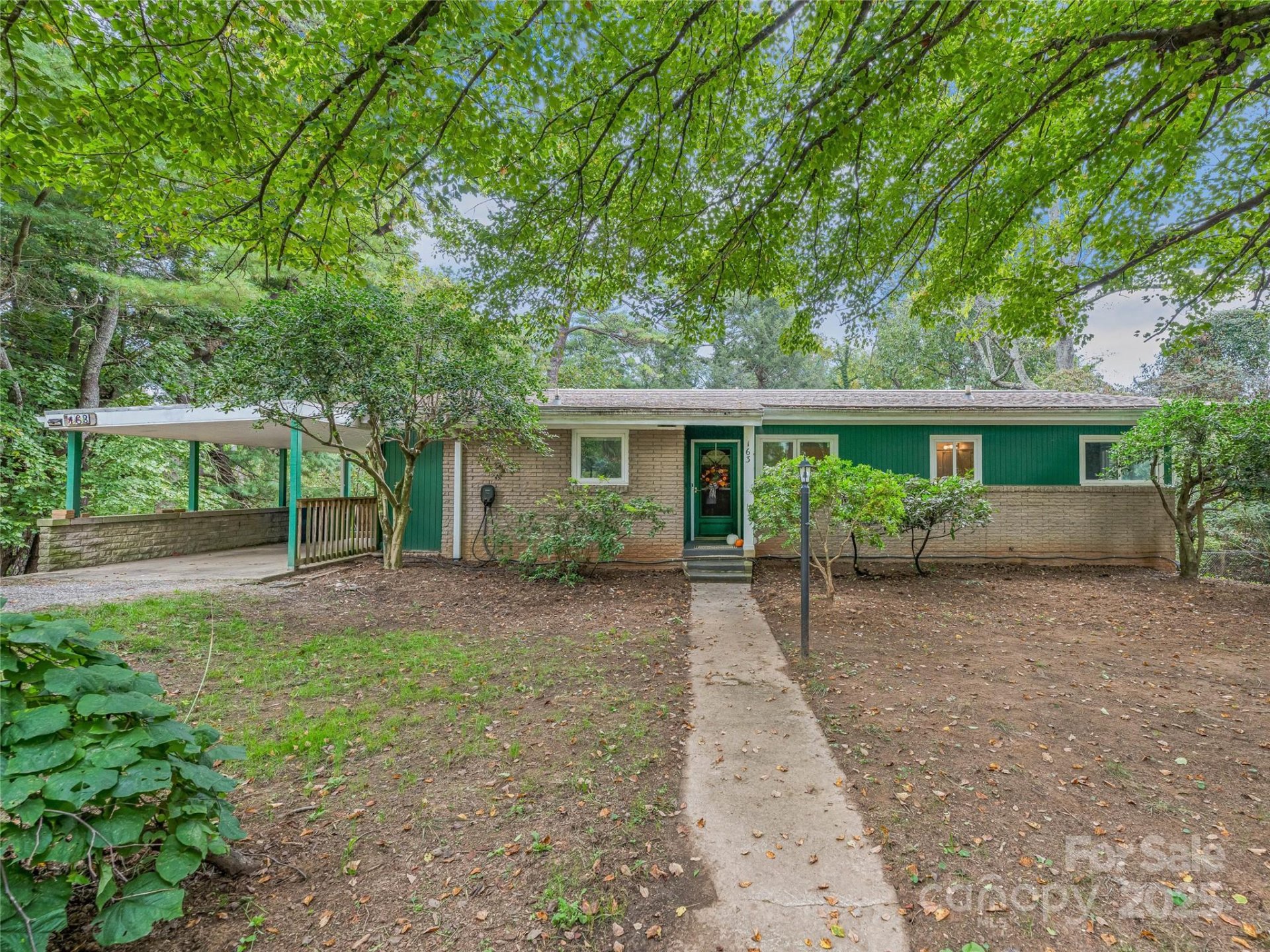 Property at 163 Governors View Road, Asheville, NC 28805