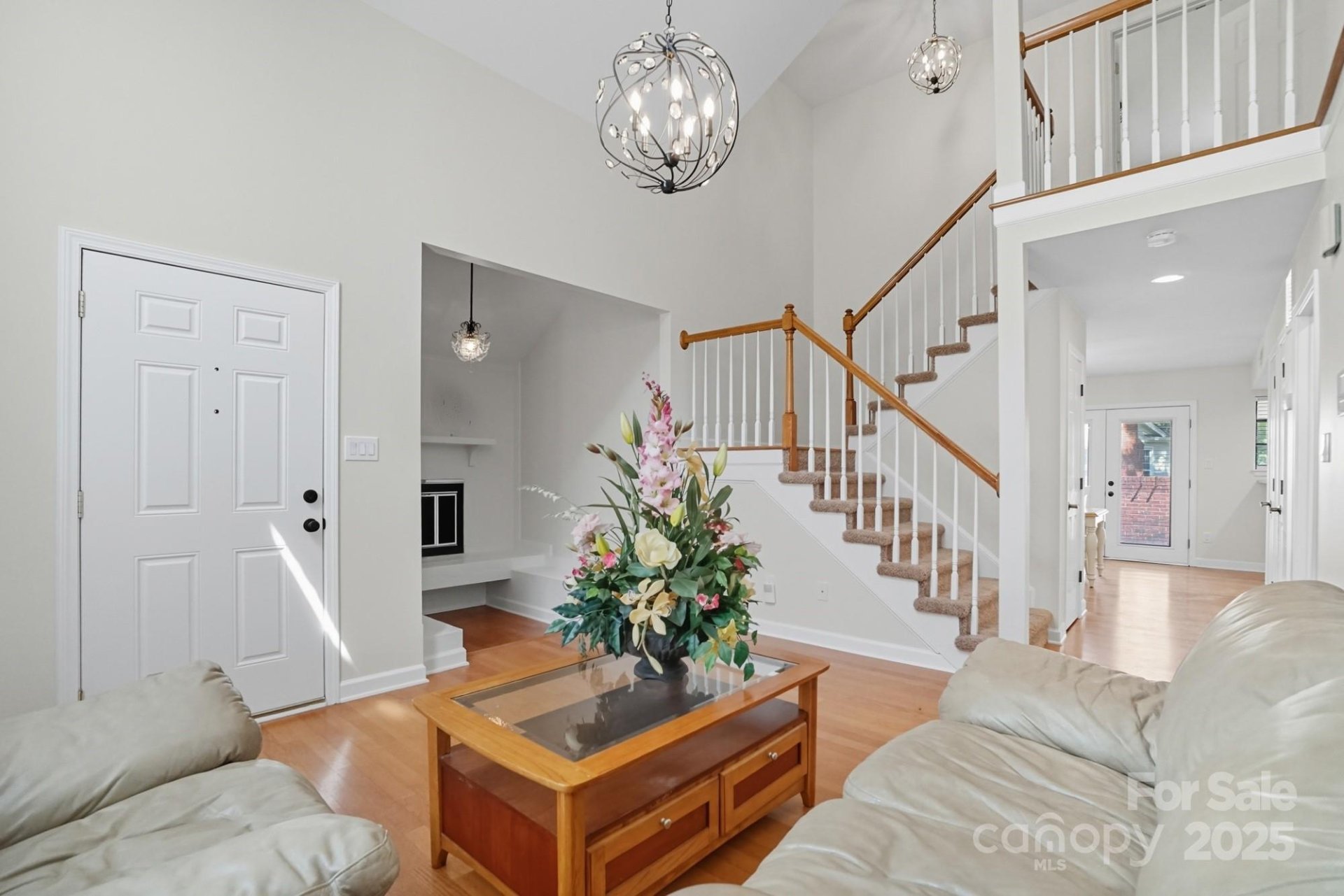 9221 N Vicksburg Park Court