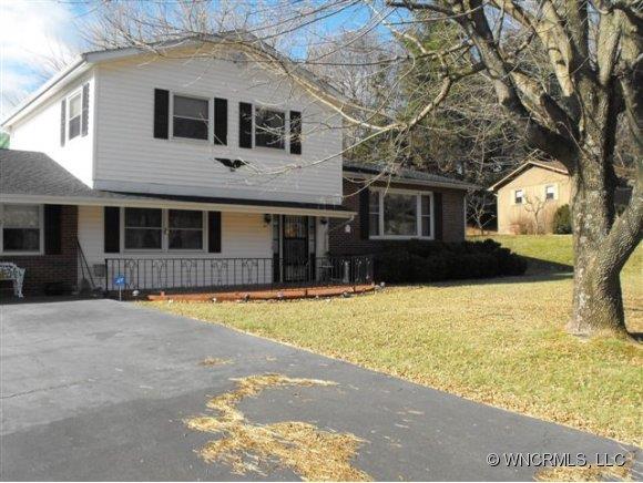 Property image 1 at 72 Fairway Hills Drive, Waynesville, NC 28786