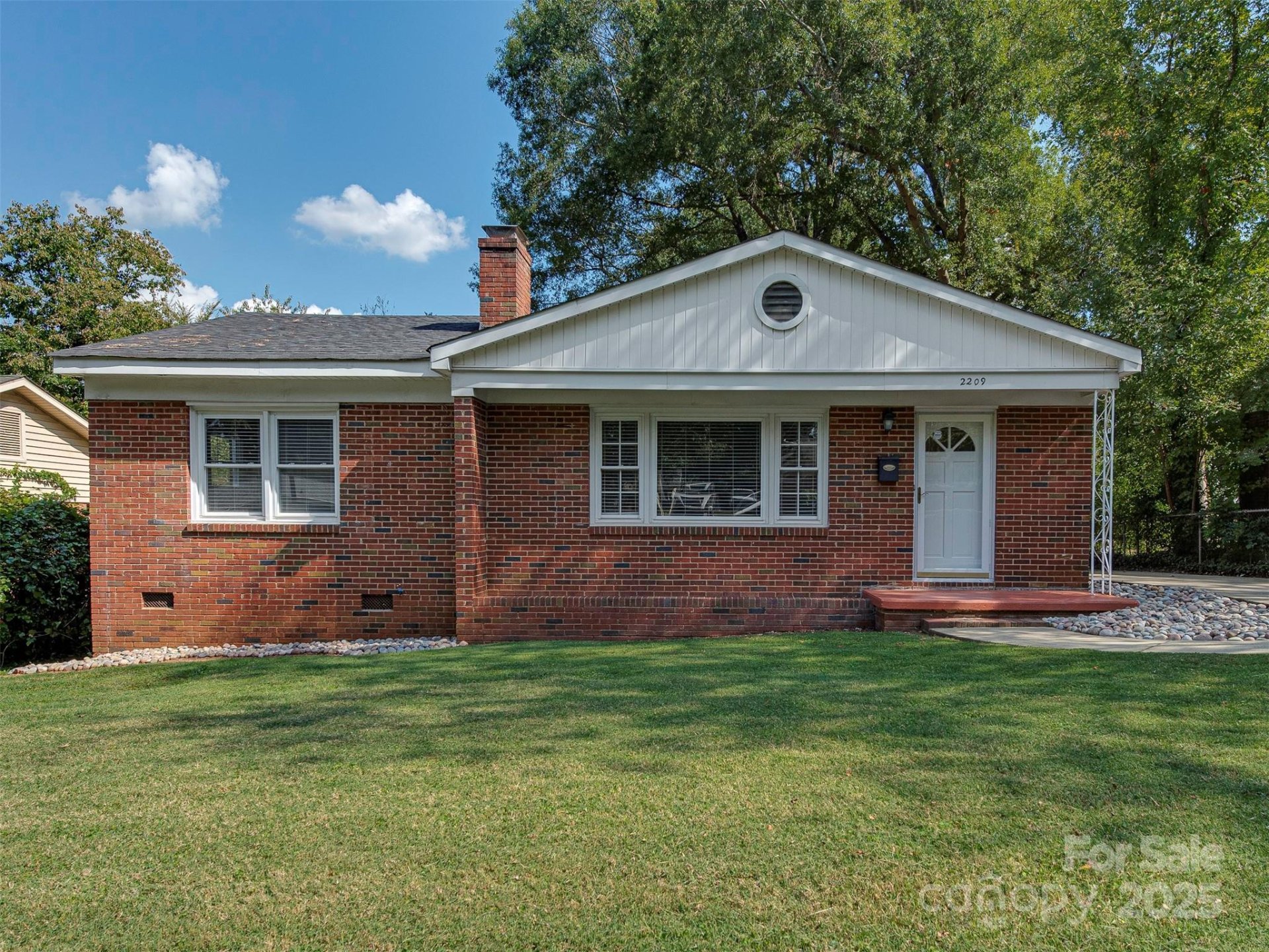 Property image 1 at 2209 Markham Court, Charlotte, NC 28205