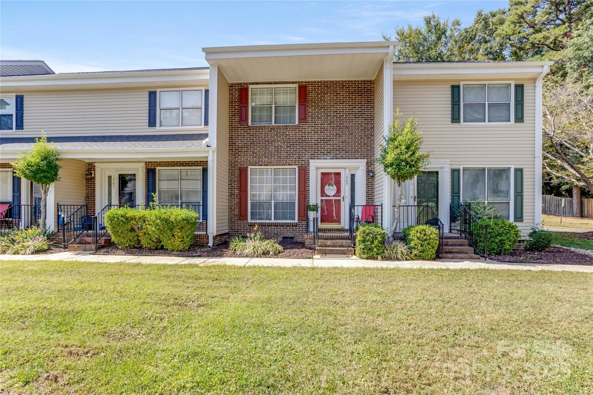 Property at 1969 Lancer Court, Gastonia, NC 28054