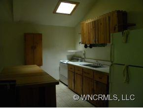 Property image 2 at 465 Deep Gap, Burnsville, NC 28714