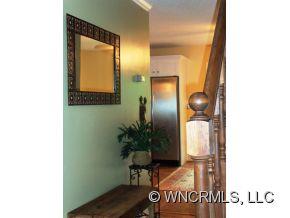 Property image 1 at 25 Moriah Lane, Asheville, NC 28803