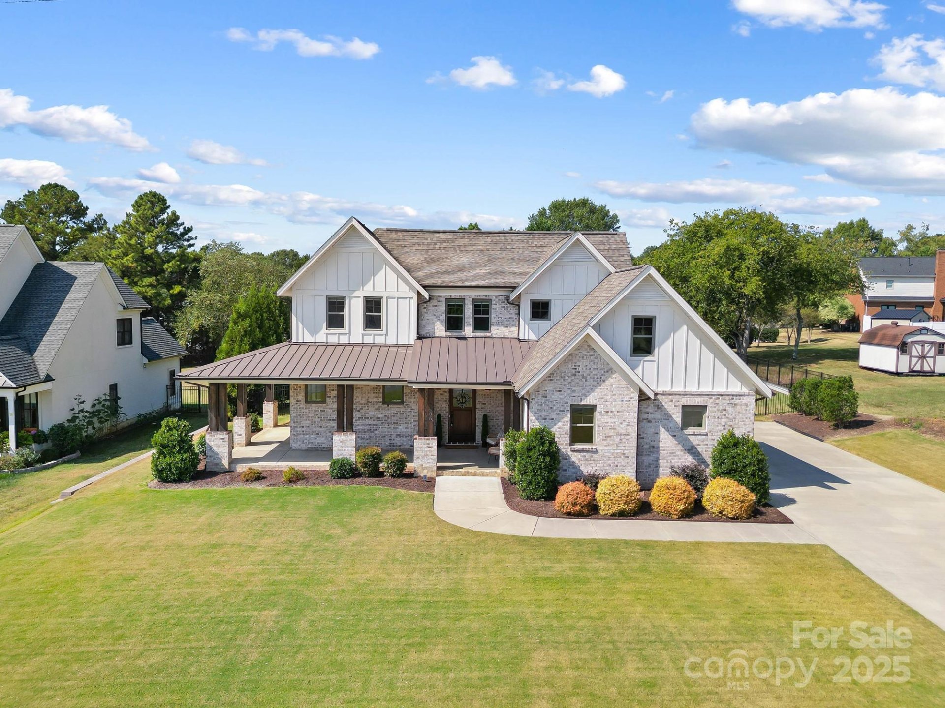 Property at 7966 Dell Drive, Harrisburg, NC 28075