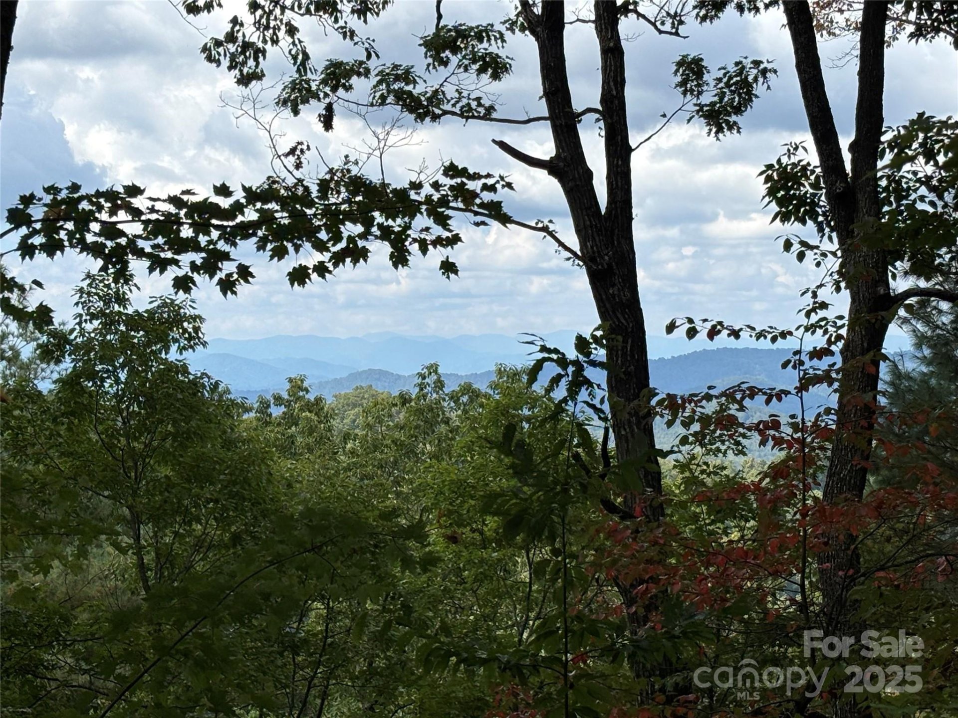 Property at 402 High Hickory Trail, Swannanoa, NC 28778