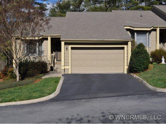 Property image 1 at 119 Beaver Ridge Road, Asheville, NC 28804