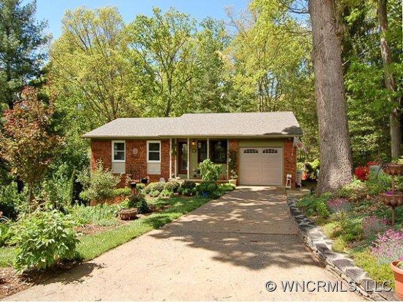 Property image 1 at 39 Brookcliff Drive, Asheville, NC 28804