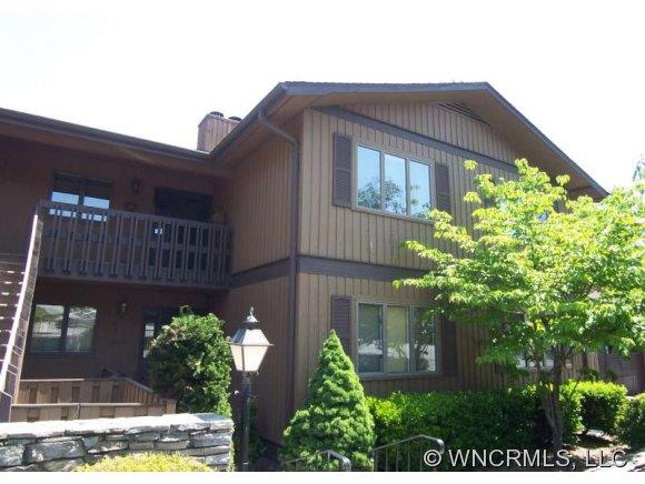 Property image 1 at 105 E 4 Bent Tree Drive, Hendersonville, NC 28739