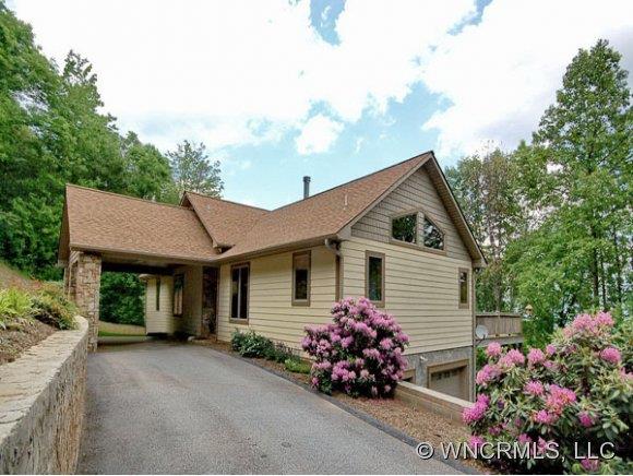 Property image 1 at 65 Gaston Mountain Road, Asheville, NC 28806