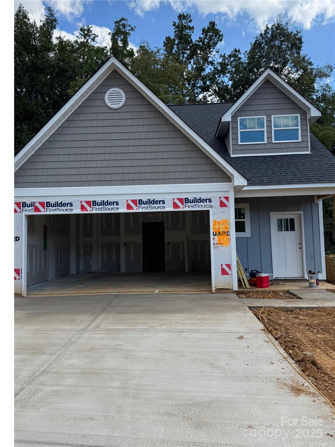 Property image 1 at 27 Red Ridge Lane, Black Mountain, NC 28711