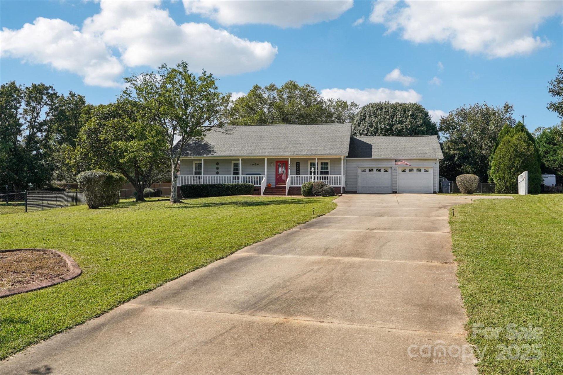 Property image 1 at 119 Watts Court, Statesville, NC 28625