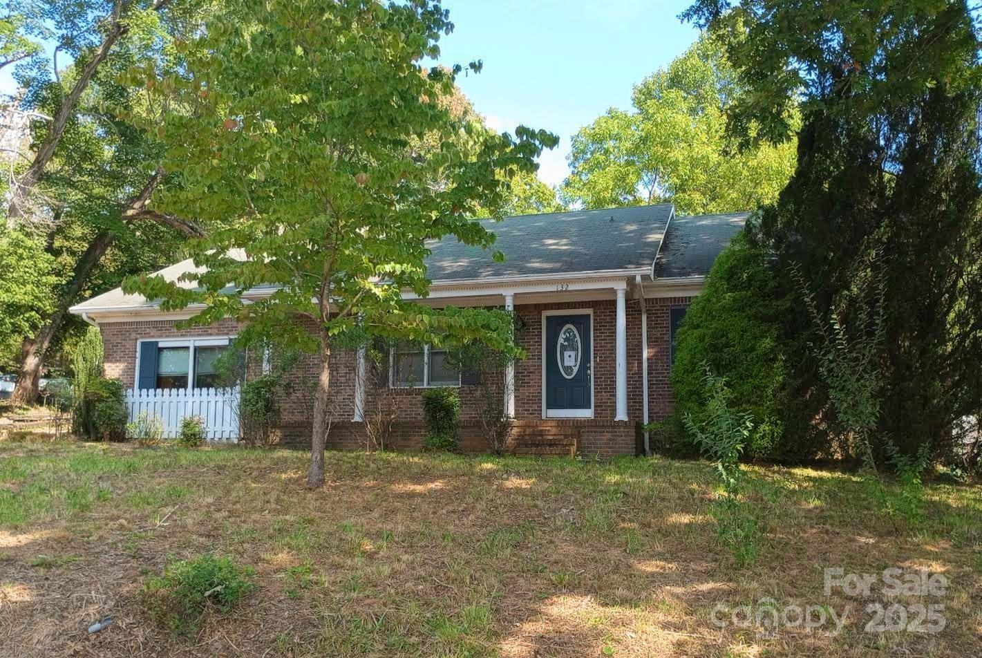 Property at 132 Haynes Street, Hendersonville, NC 28791