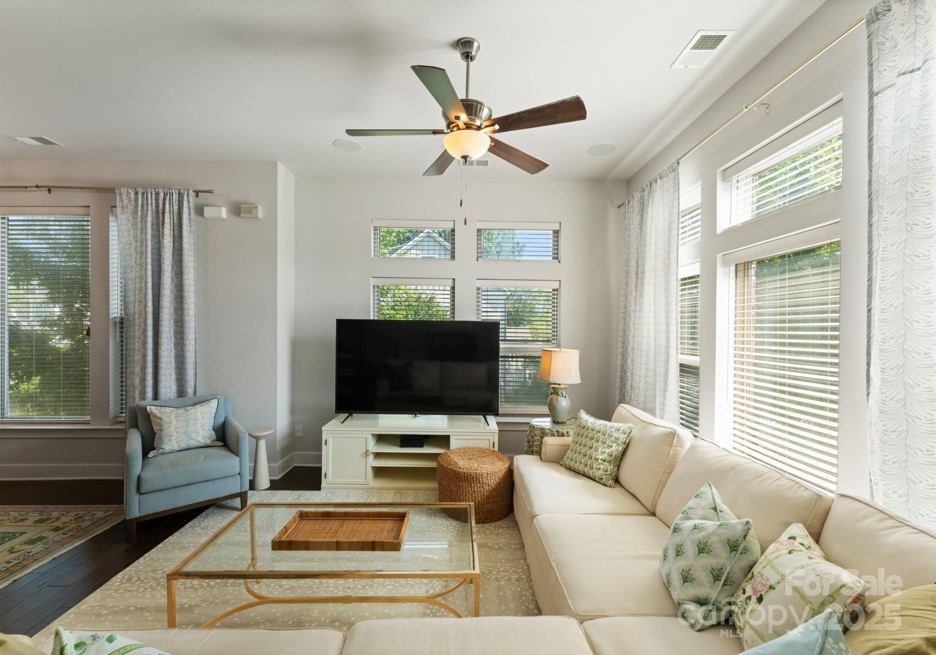 Property at 329 Ideal Way, Charlotte, NC 28203