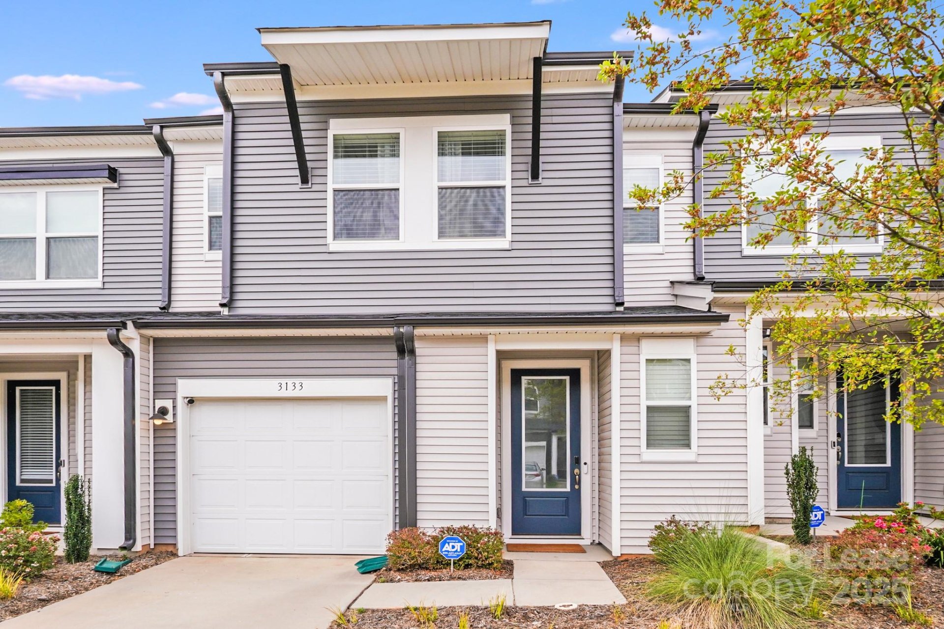 Property at 3133 Hutton Gardens Lane, Charlotte, NC 28269