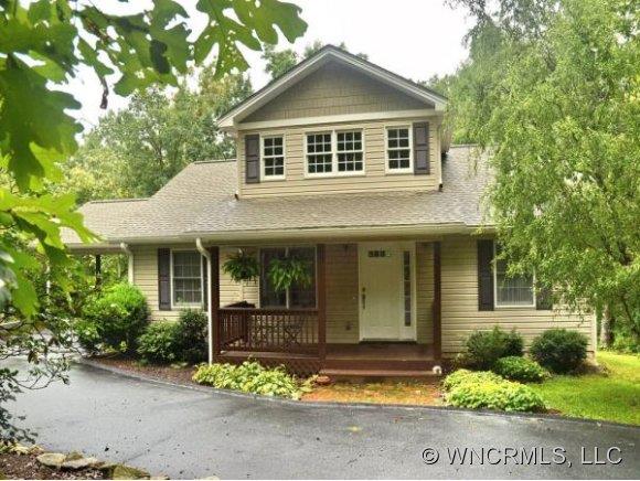 Property image 1 at 184 Woods End Drive, Hendersonville, NC 28739