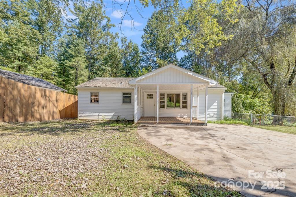 Property at 127 125 Shadowlawn Drive, Asheville, NC 28806