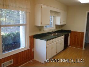 Property image 1 at 6 Dewberry Drive, Hendersonville, NC 28791