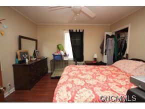 Property image 1 at 81 Virginia Ave, Asheville, NC 28806