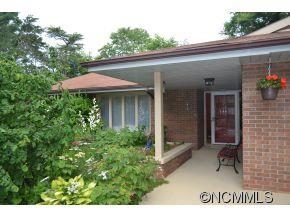 Property image 1 at 100 Lackey Lane, Asheville, NC 28804