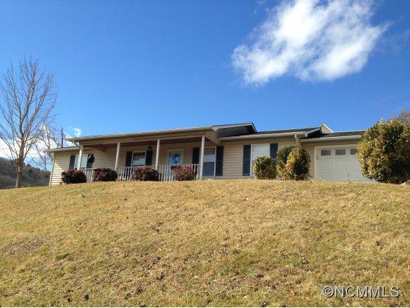 Property image 1 at 12 Sydney Lane, Asheville, NC 28806