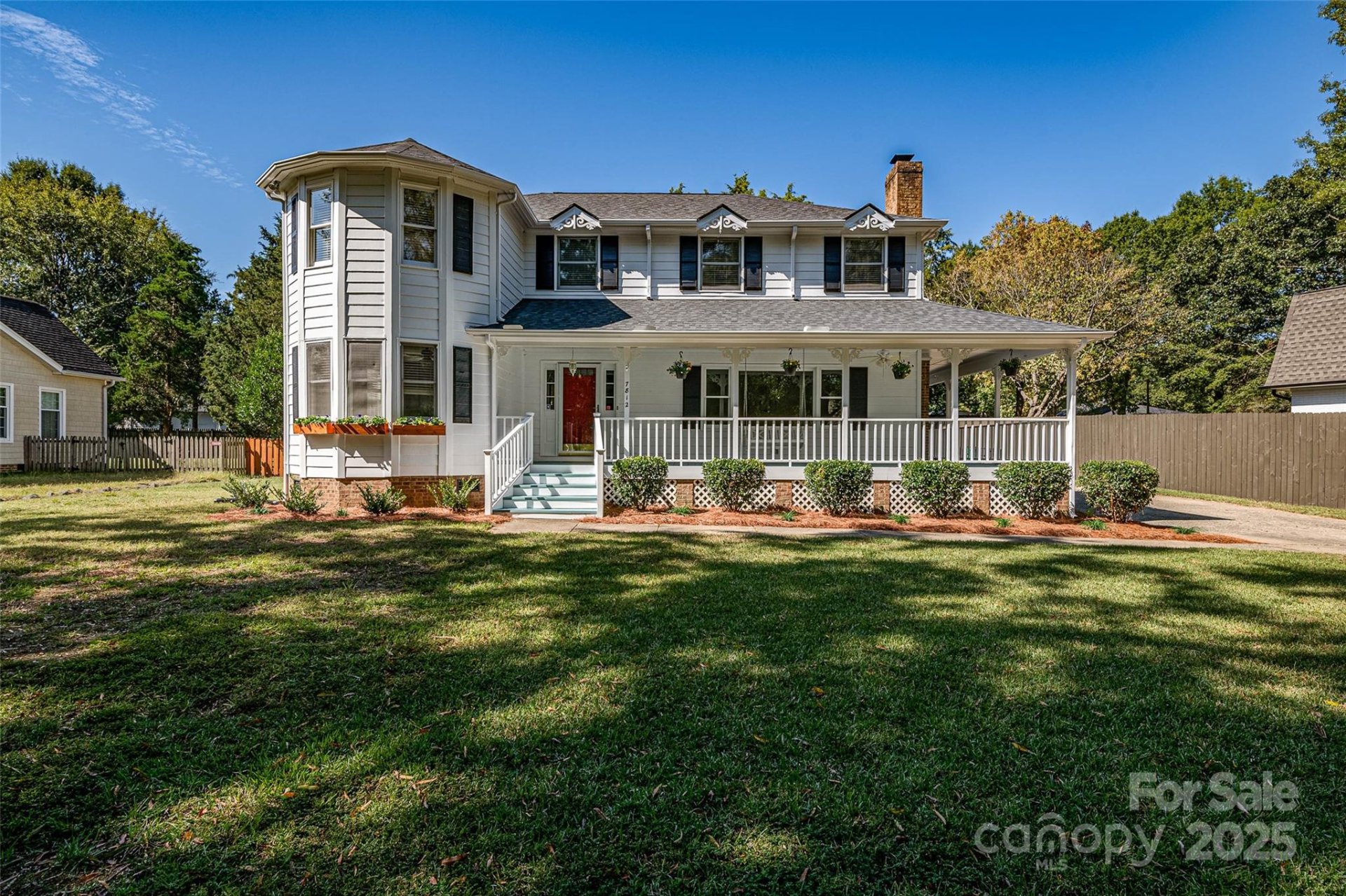 7812 Ridgeloch Place