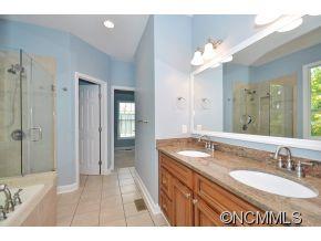 Property image 1 at 305 Jennifer Lane, Asheville, NC 28803