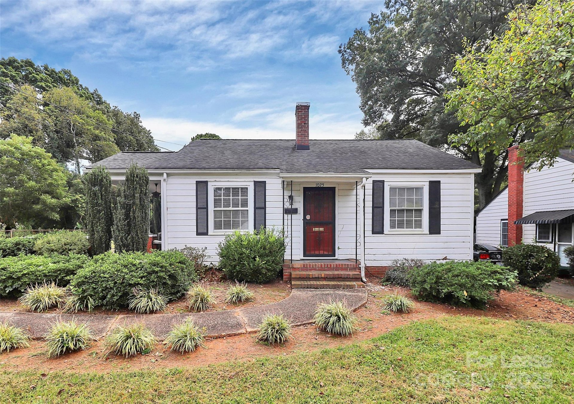 Property image 1 at 1025 Druid Circle, Charlotte, NC 28206