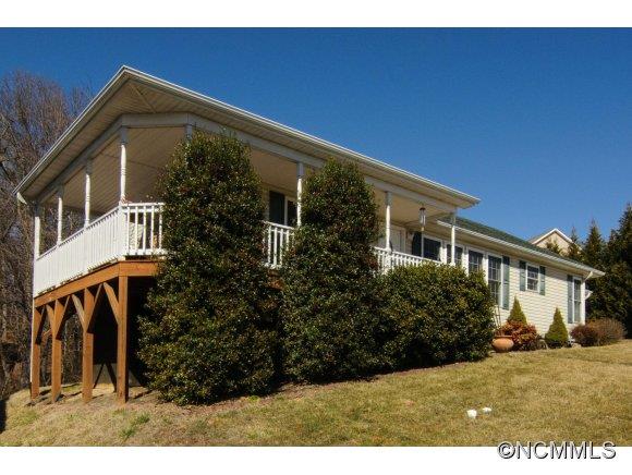 Property image 1 at 7 Grove Garden Avenue, Candler, NC 28715