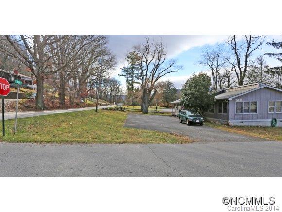 Property image 1 at 104 Mississippi Ave, Waynesville, NC 28786
