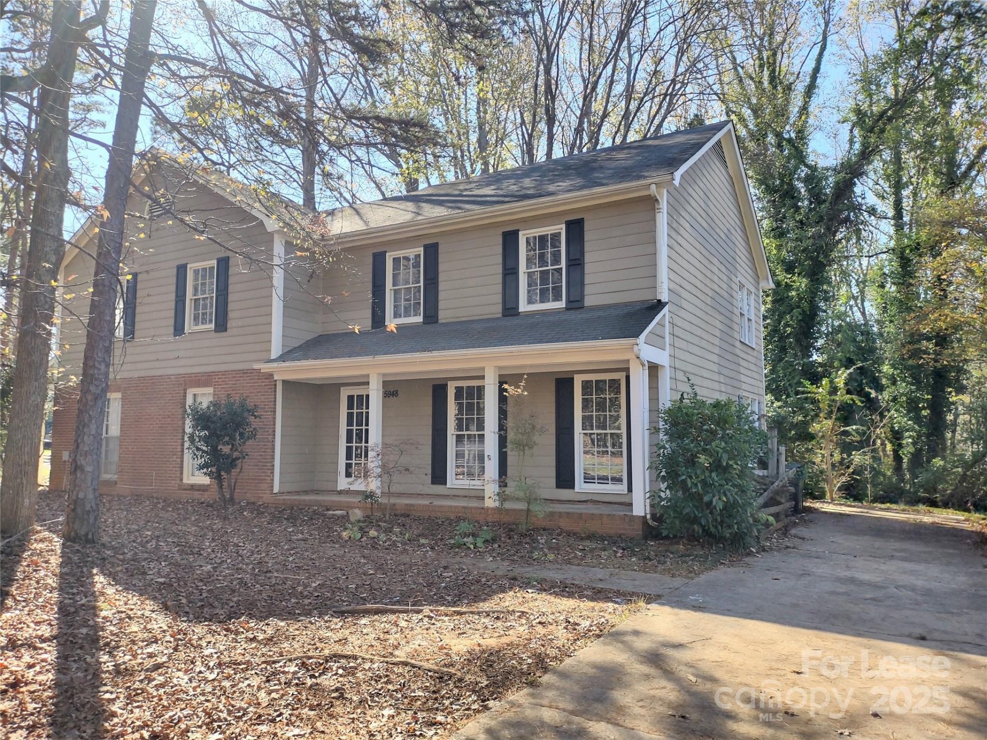 Property image 1 at 5948 Deveron Drive, Charlotte, NC 28211