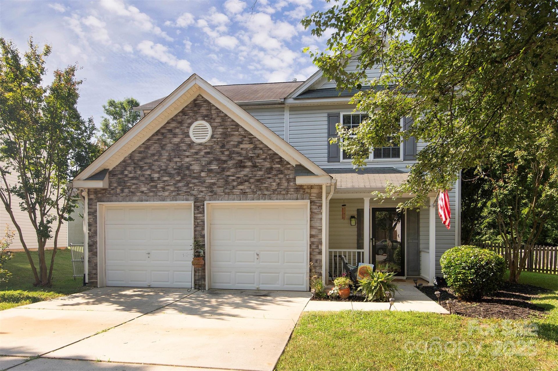 Property image 1 at 10325 Haddington Drive, Charlotte, NC 28269