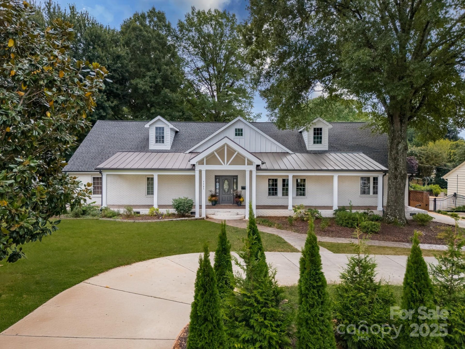 Property at 1121 S Wendover Road, Charlotte, NC 28211